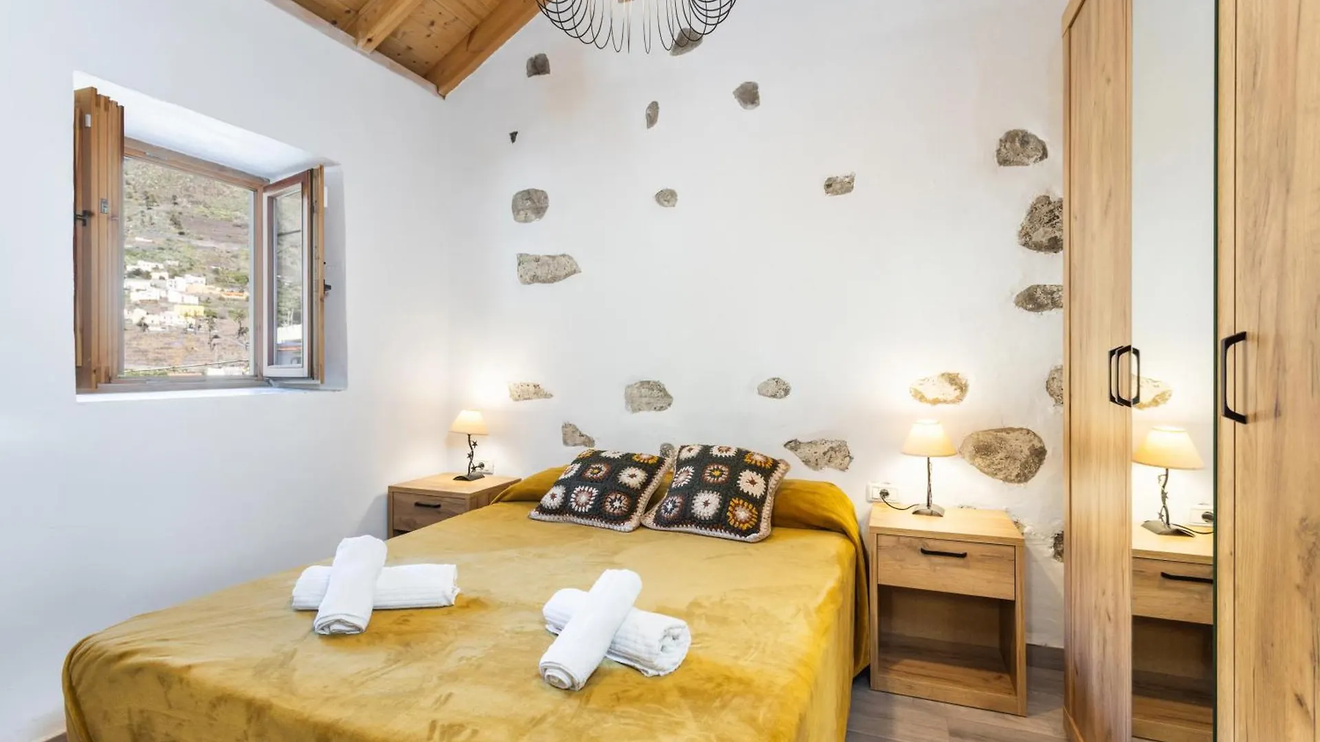 Vakantiehuis Home2Book Valley Views & Private Terrace Hermigua