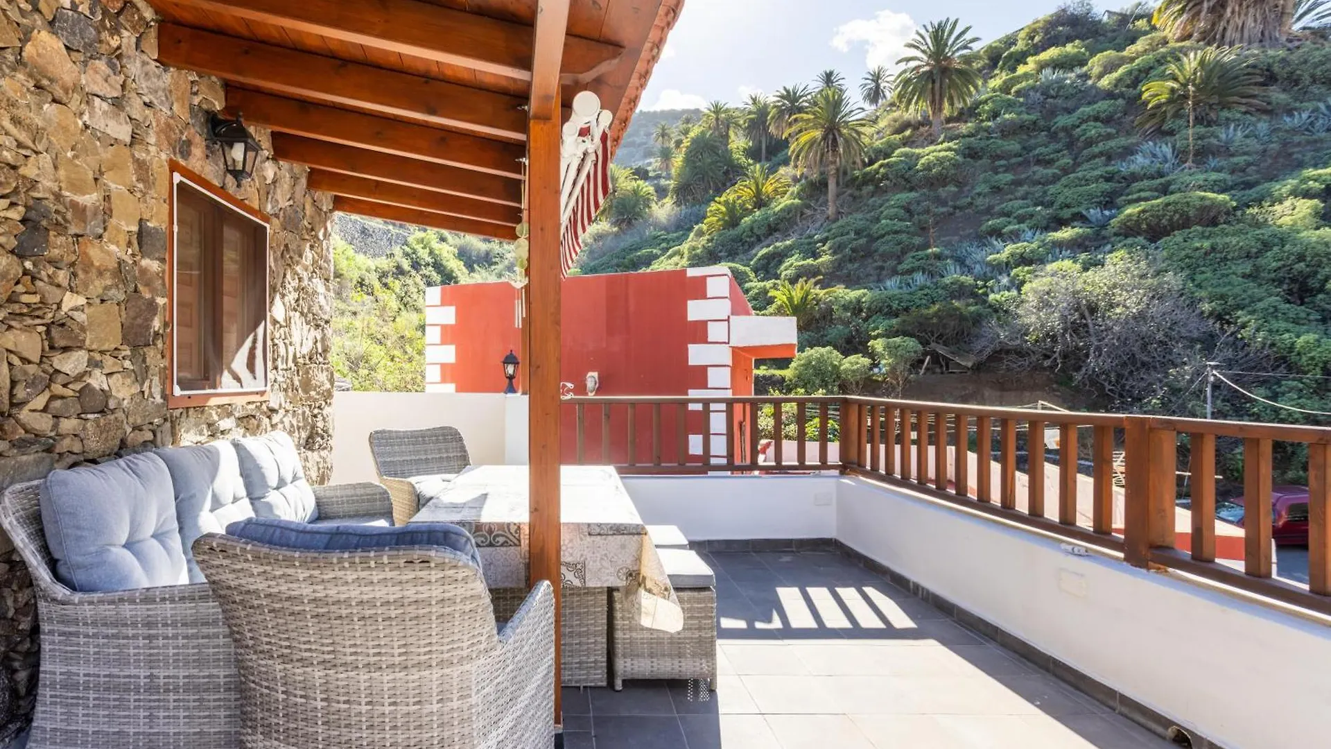 Home2Book Valley Views & Private Terrace Hermigua
