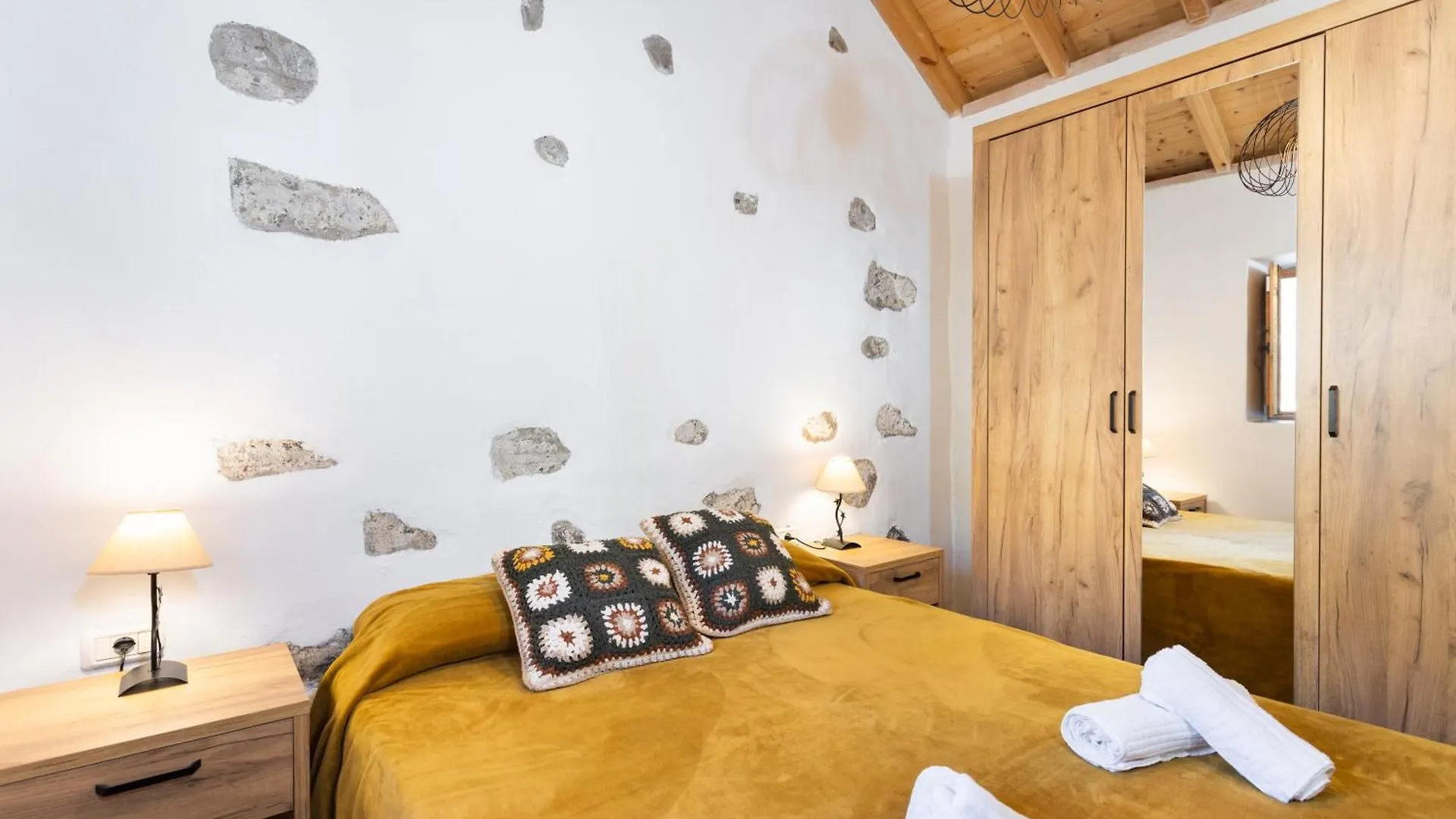 Home2Book Valley Views & Private Terrace Hermigua